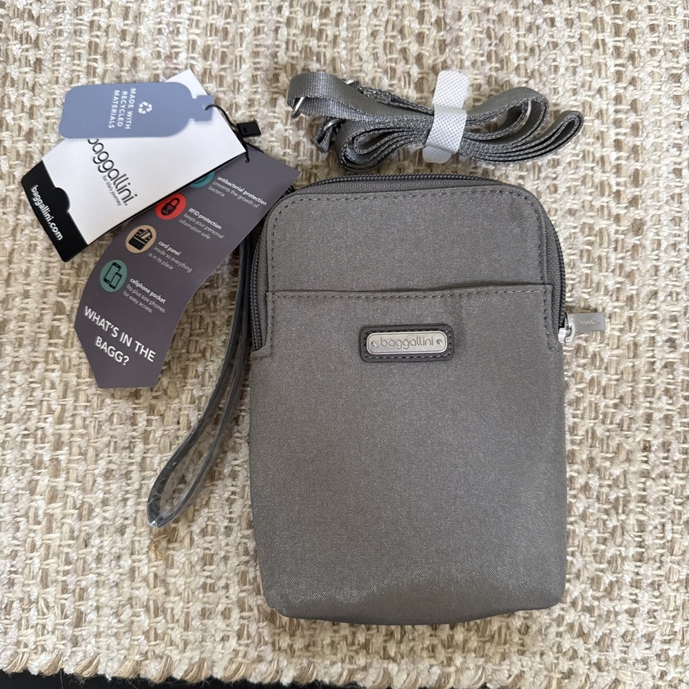 Woman's Handbags Baggallini Take Two RFID Bryant Crossbody - Picture 2 of 7